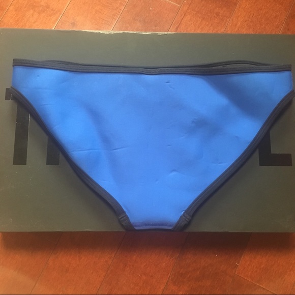 Poppy blue crush triangl swimwear bottoms - Picture 2 of 5